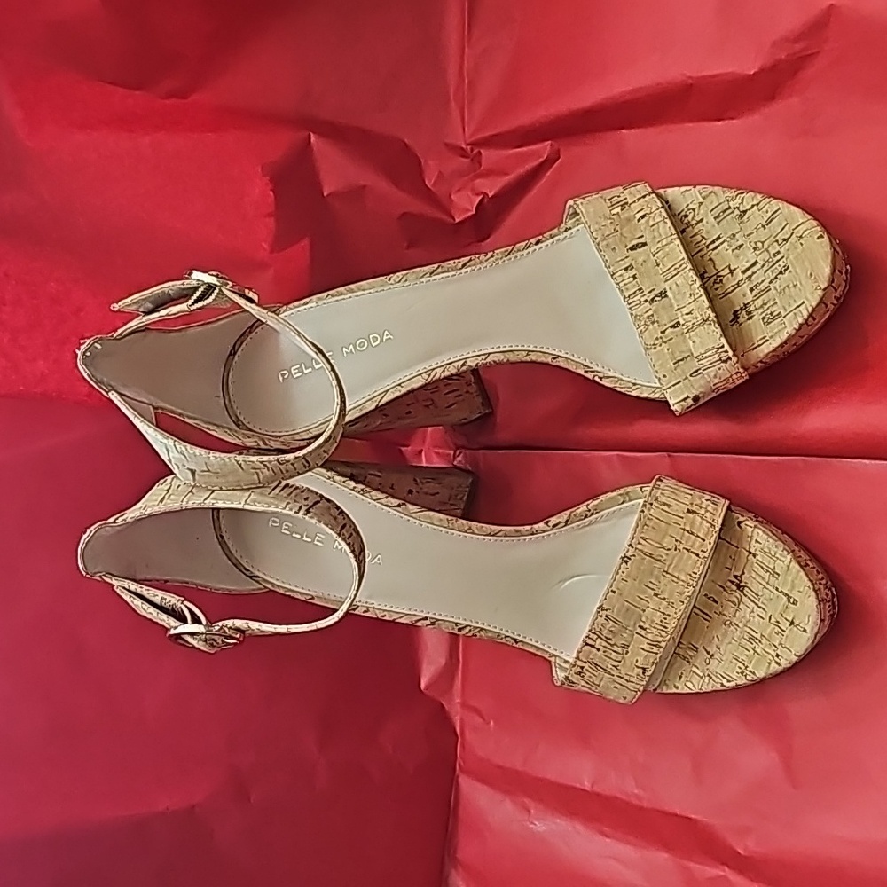 Pelle Moda Platform Amari Cork 4" Heels Size 9 1/2